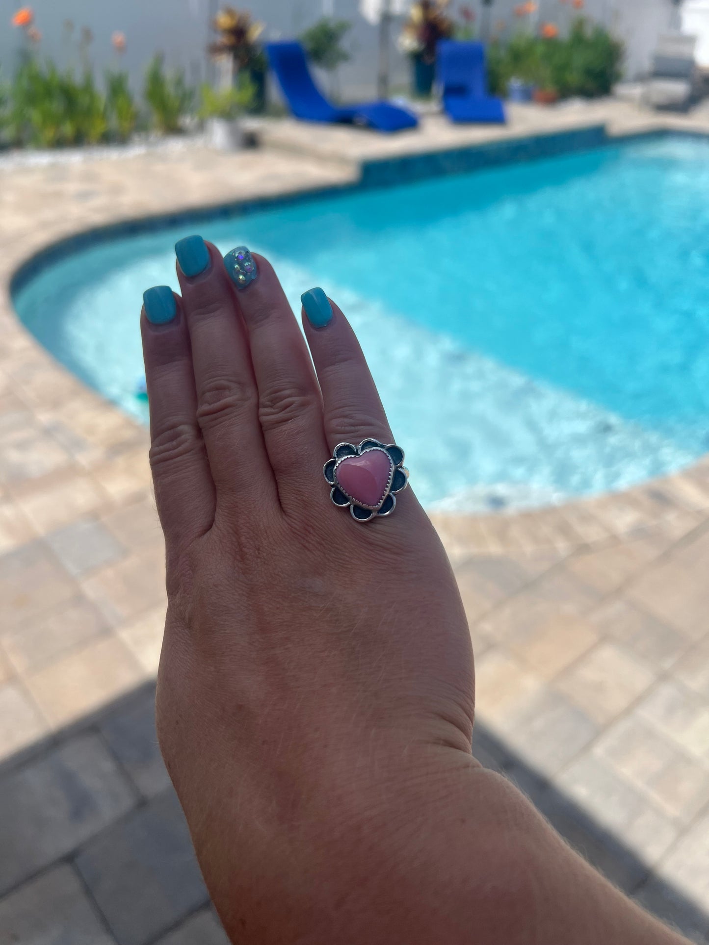 Western Royalty - Elegant Handmade Adjustable Ring with Heart Pink Conch Cabochon