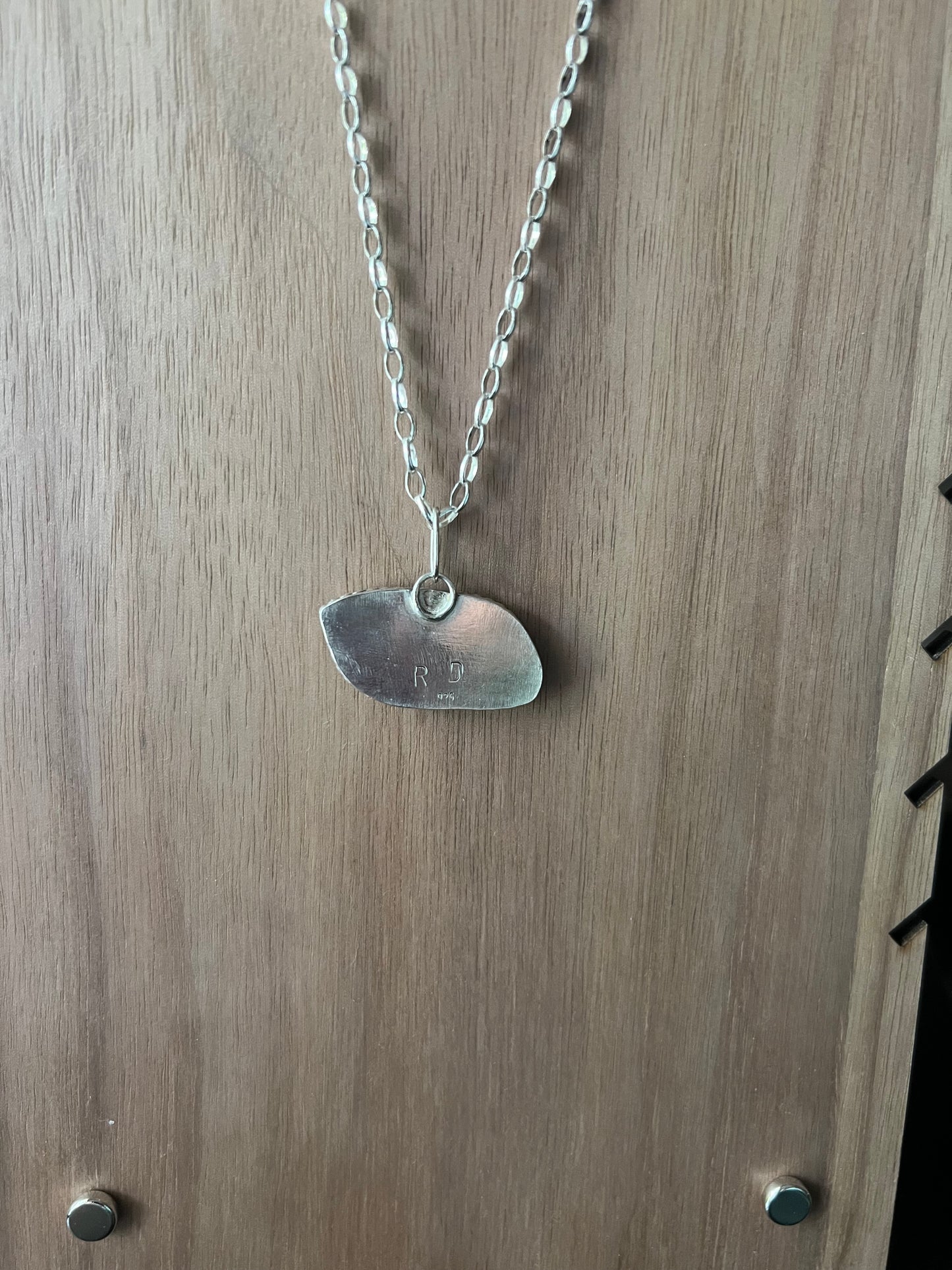 White Buffalo 16in Necklace
